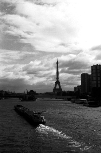 Seine and Eiffel tour Seine and Eiffel tour