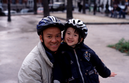 nhu mai and dady